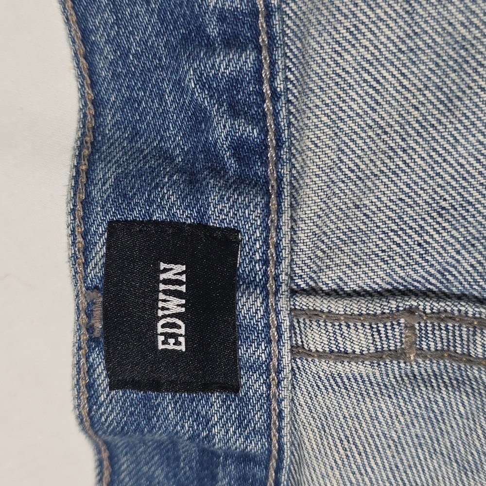 New! Anthropologie Edwin Cai 7" Inseam Distressed Blue Denim Shorts Grunge - Picture 12 of 16